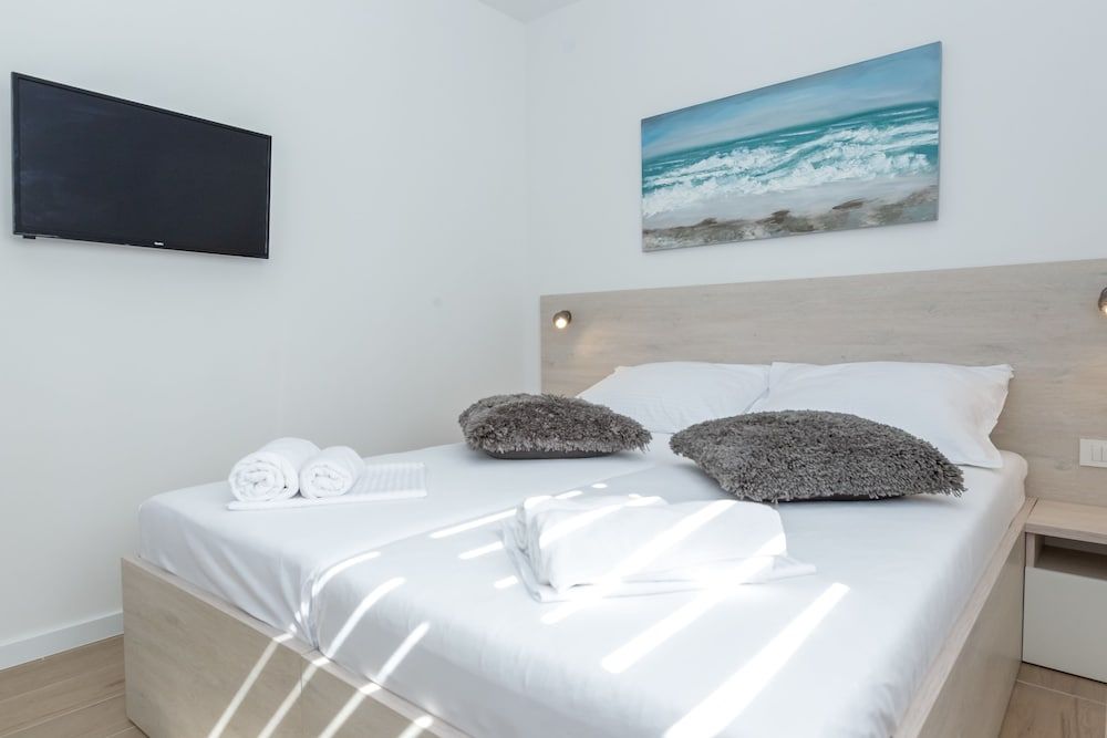 Apartments & Rooms Villa Casia 2