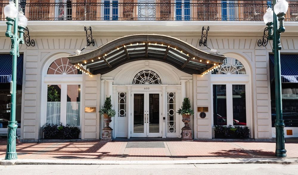 The Lafayette New Orleans By Kasa Living 1