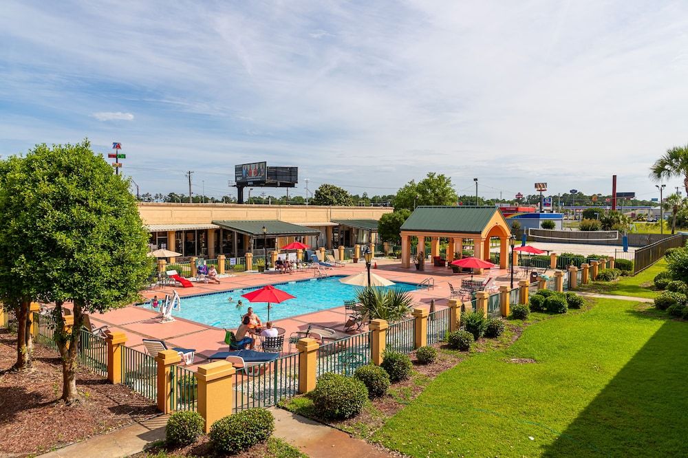 Quality Inn Richmond Hill - Savannah I-95 1