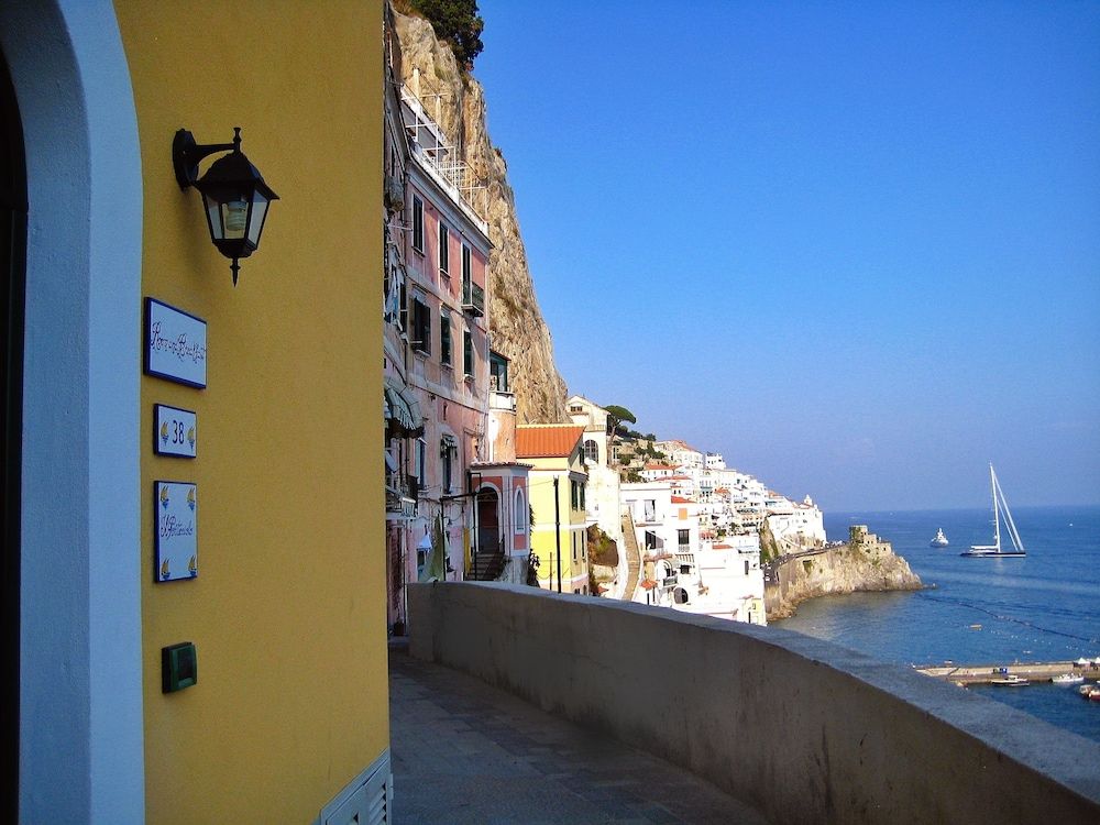 B&B Il Porticciolo di Amalfi 1