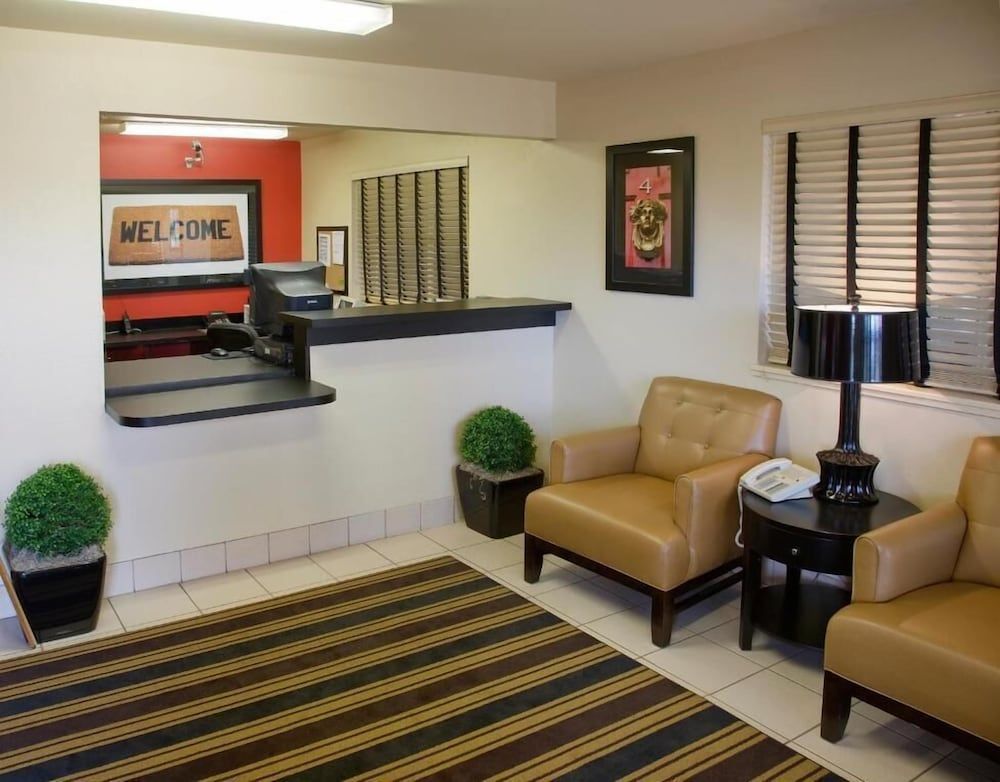 MainStay Suites Knoxville - Cedar Bluff 2