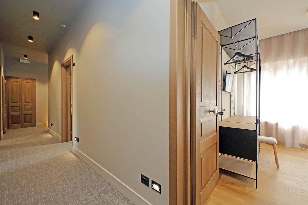 The Place Gallia - New Guesthouse San Giovanni- self check-in -near metro 2