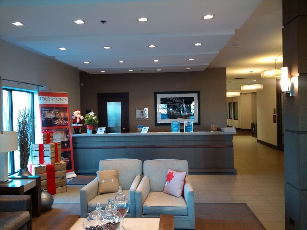 Four Points by Sheraton Winnipeg South 1