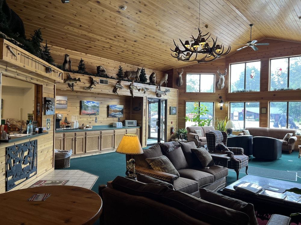 Boulder Bear Motor Lodge 1