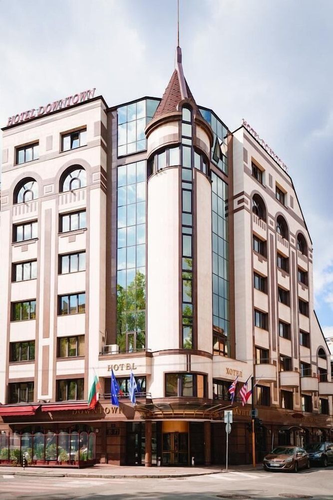 Hotel Downtown 1