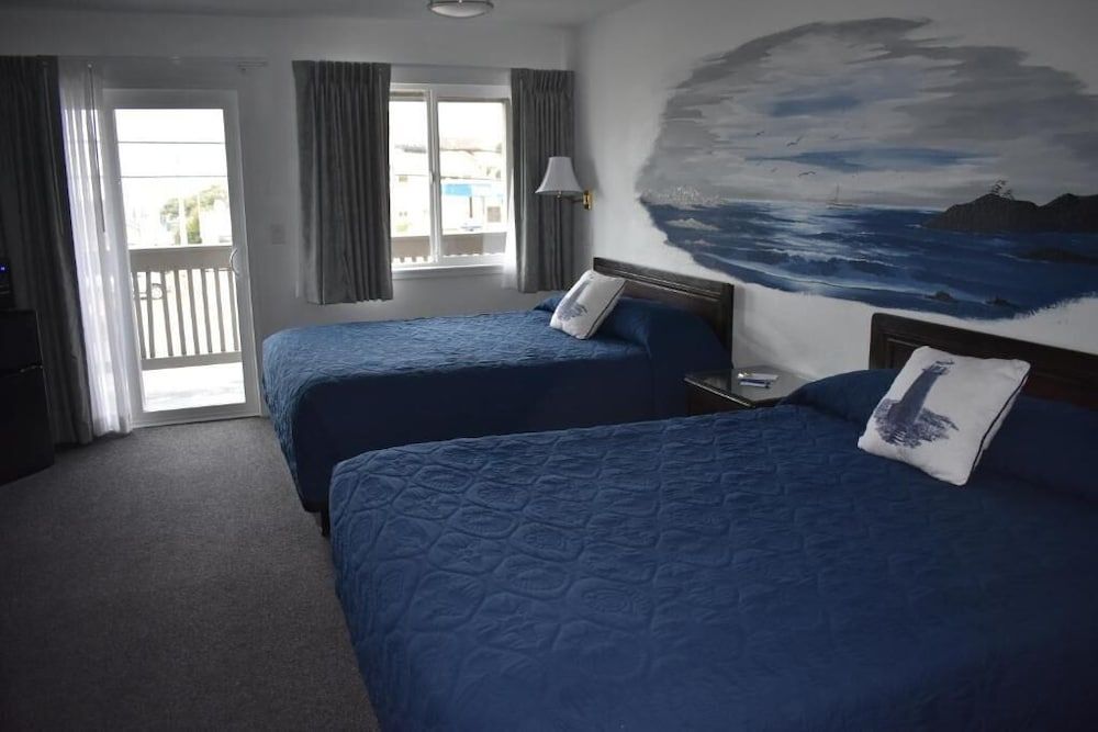 Lighthouse Cove Inn 2