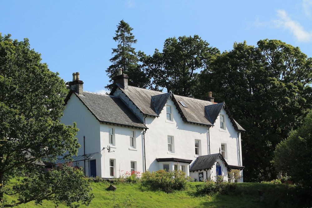 Tirindrish House B&B 1