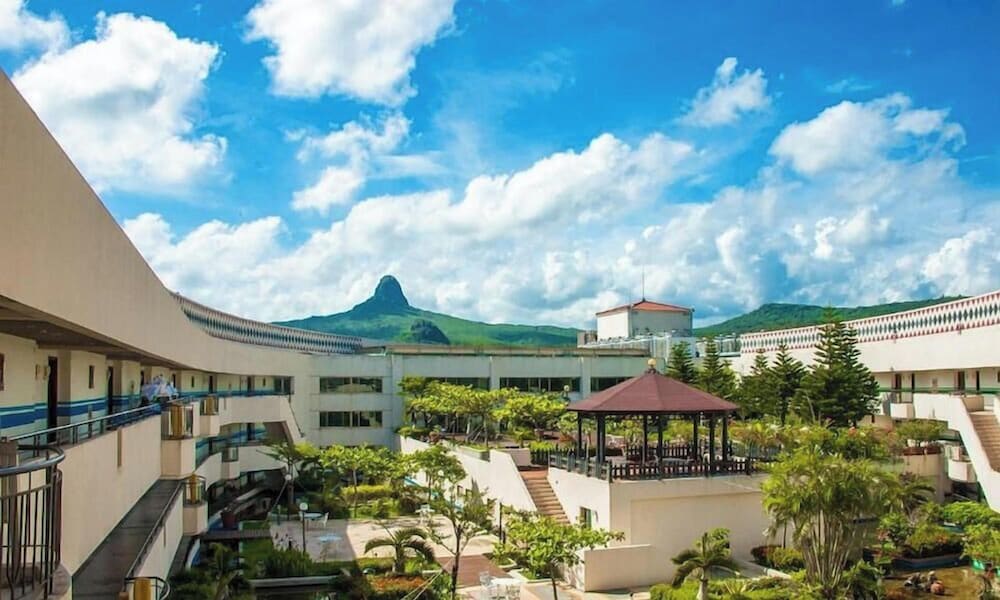 Howard Beach Resort Kenting 1