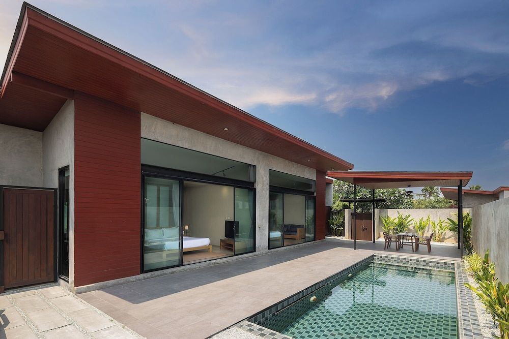 Sunday Sea Two Pool Villa Pattaya 1