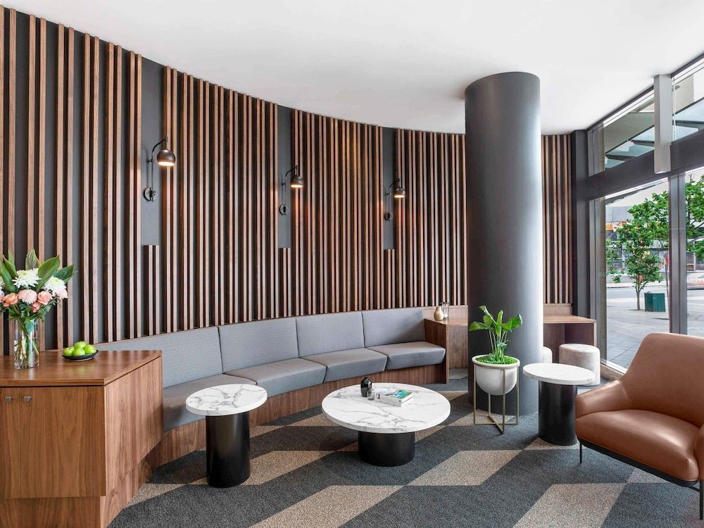 Chatswood Hotel 1