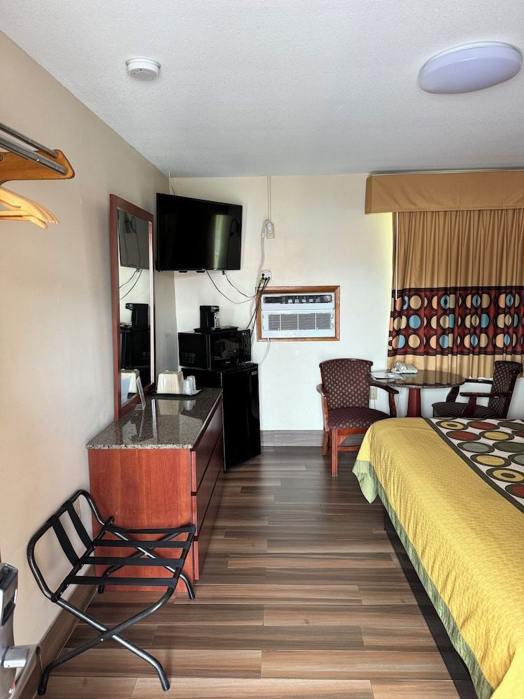 Snowbird Motel 2