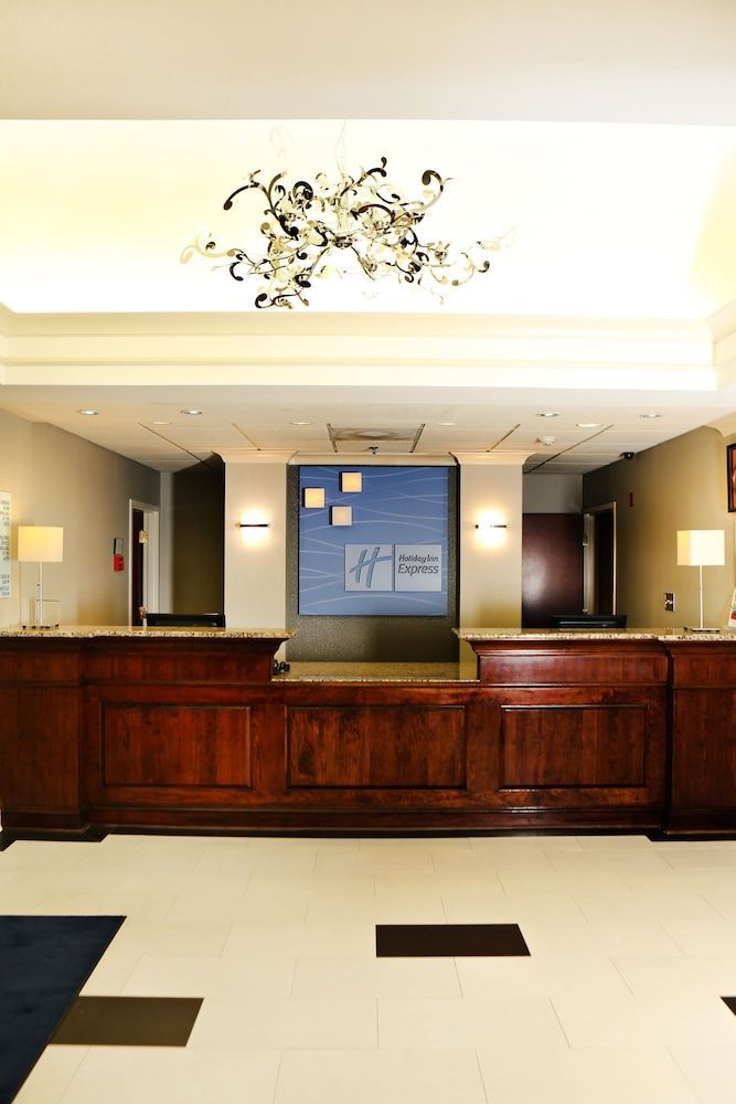 Holiday Inn Express & Suites SUMTER by IHG 1