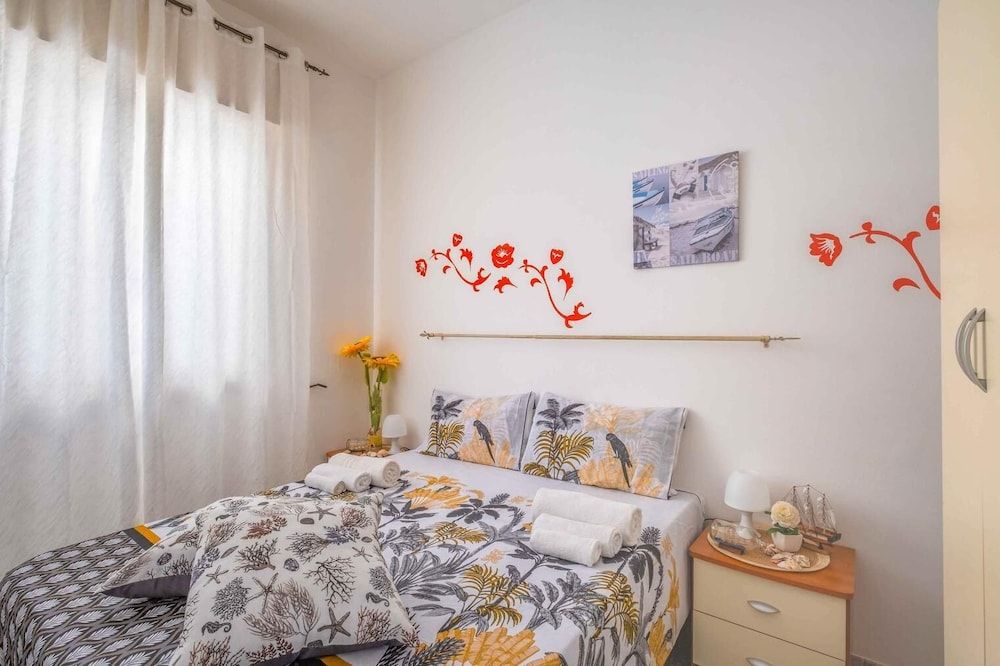 Sunny Haven Villa In Torre Lapillo 2