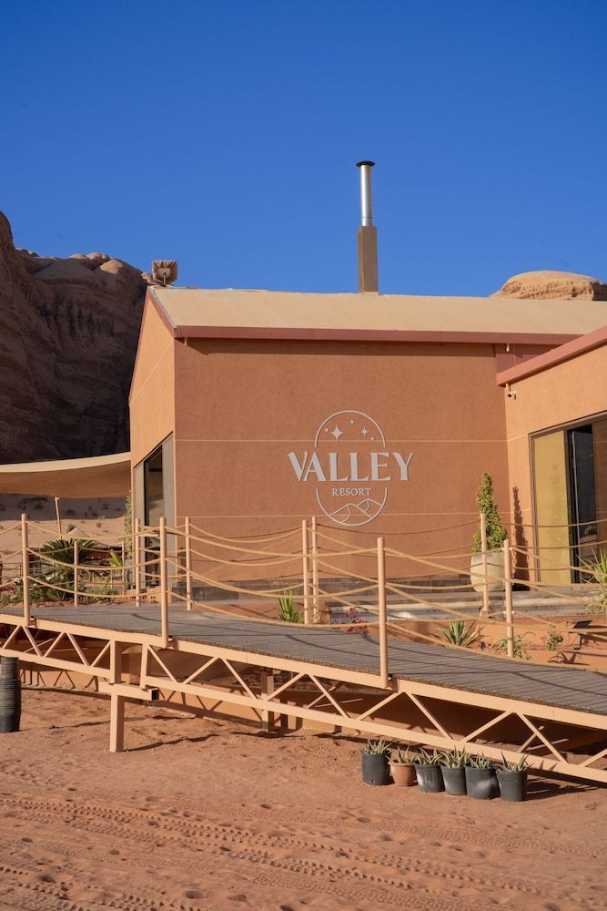 Valley Resort 2