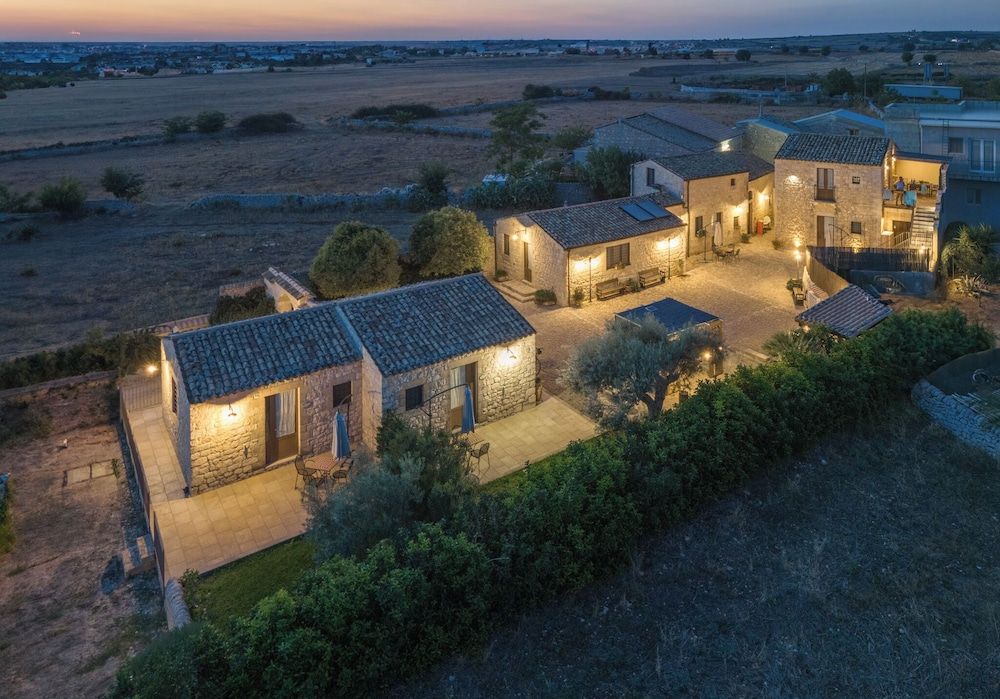 Borgo Monachella 1