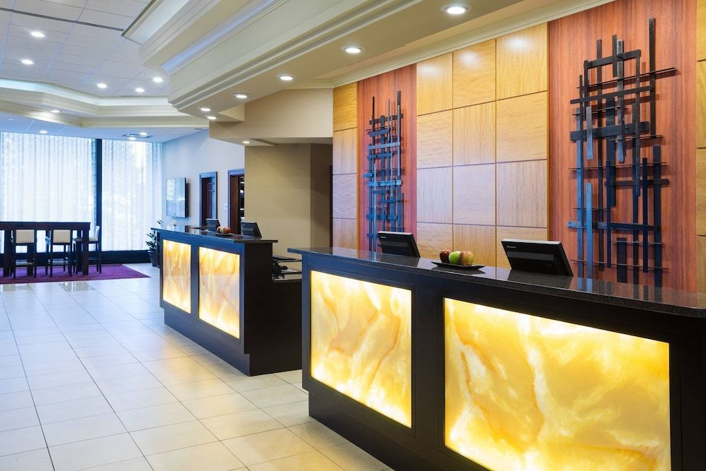 Pittsburgh Marriott City Center 2