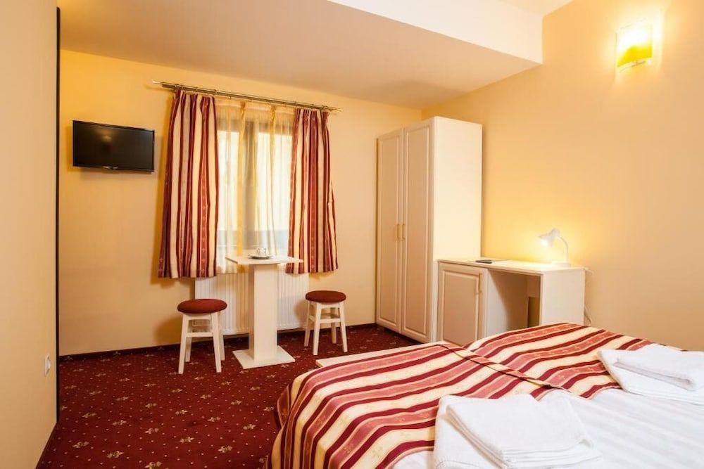 Extravagance Hotel 2