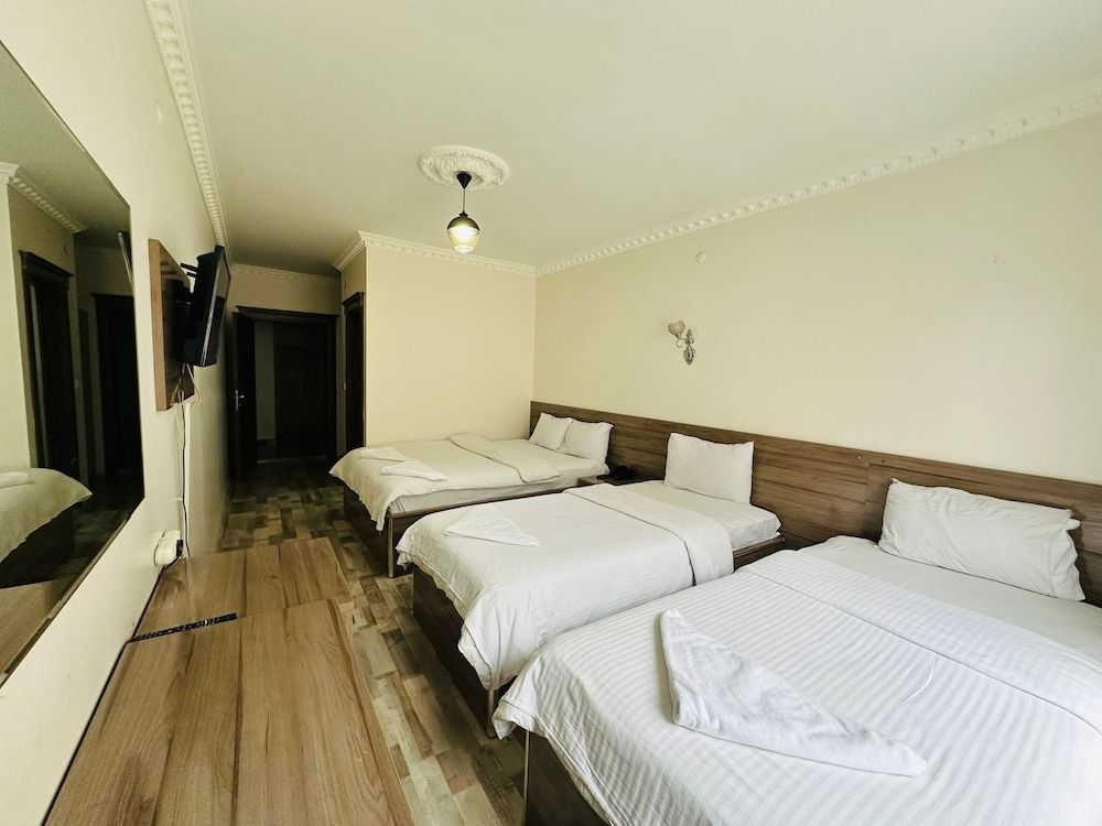 Toprak Hotel 2