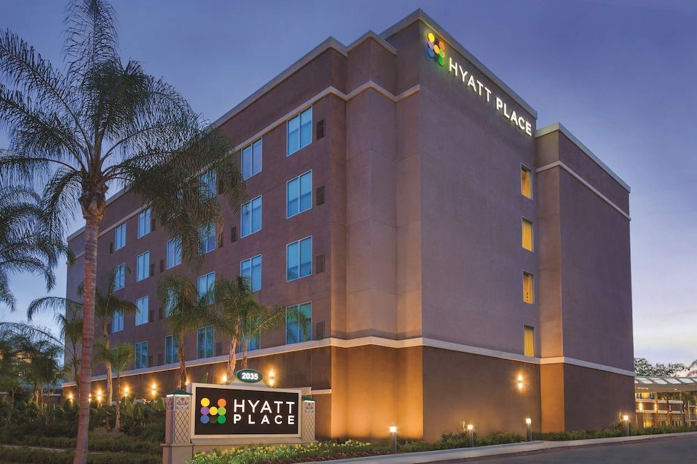 Hyatt Place at Anaheim Resort / Convention Center 1