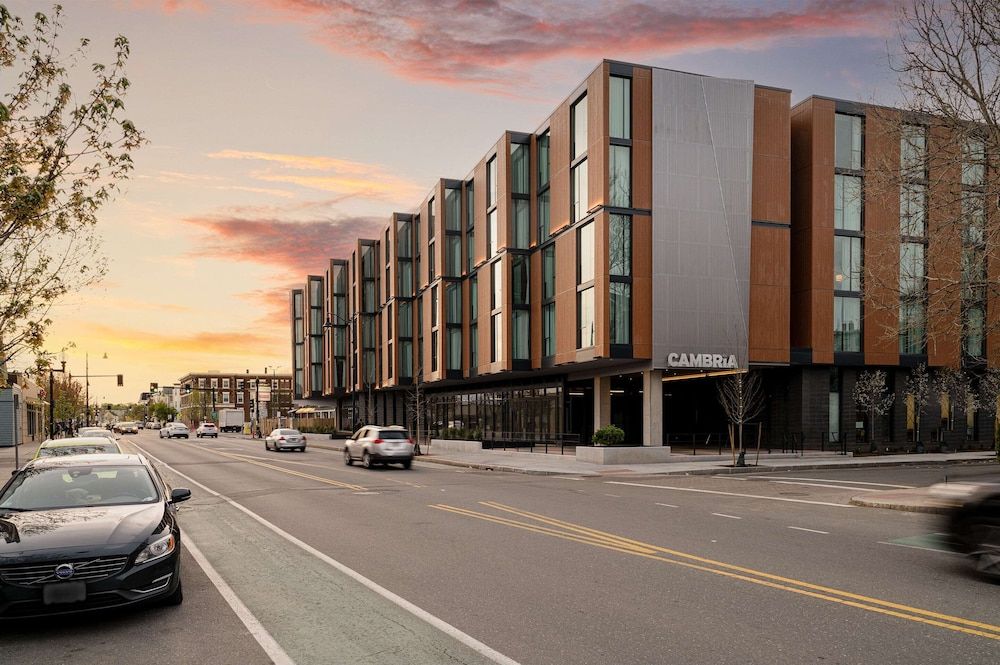 Cambria Hotel Boston Somerville 1
