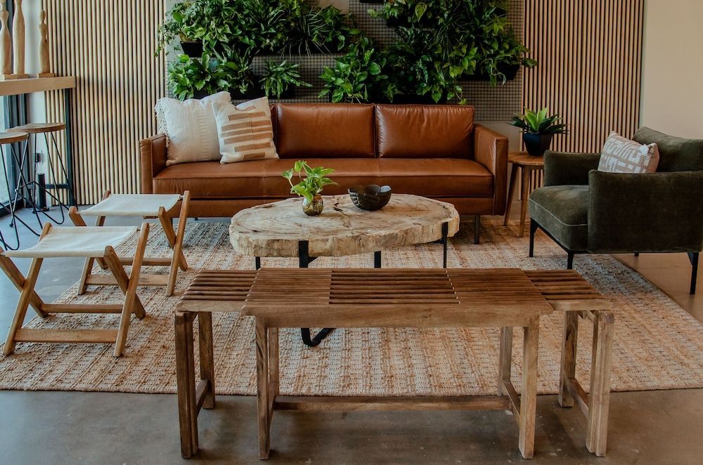 Brut Hotel 1