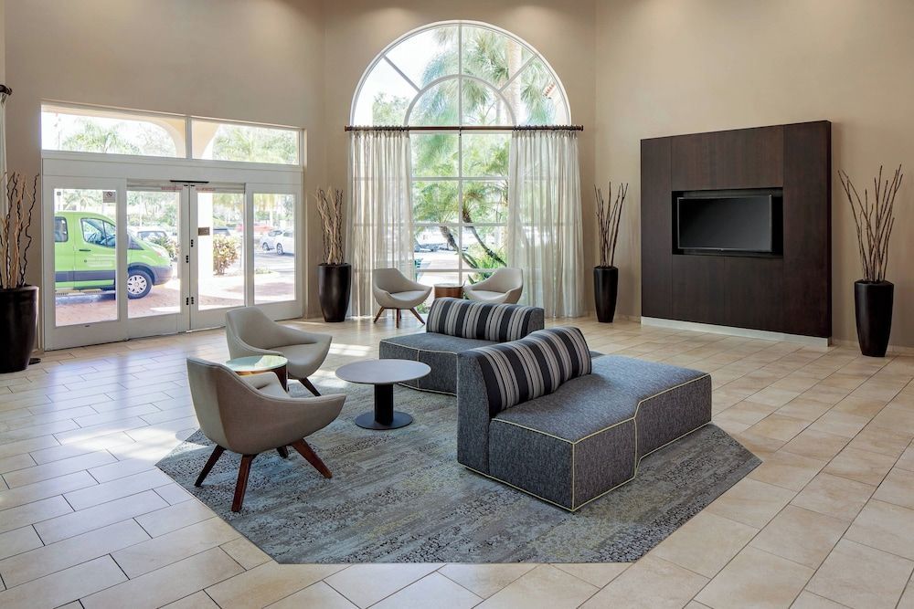 Courtyard by Marriott Fort Lauderdale North/Cypress Creek 2