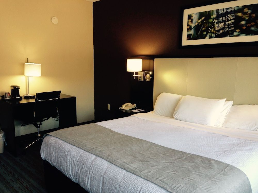 Cherokee Grand Hotel 2