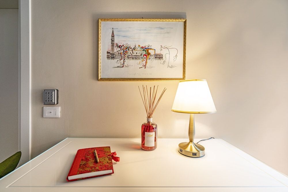 Residenza La Duchessa Deluxe Rooms 2
