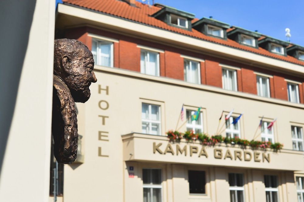 Pytloun Kampa Garden Hotel Prague 1