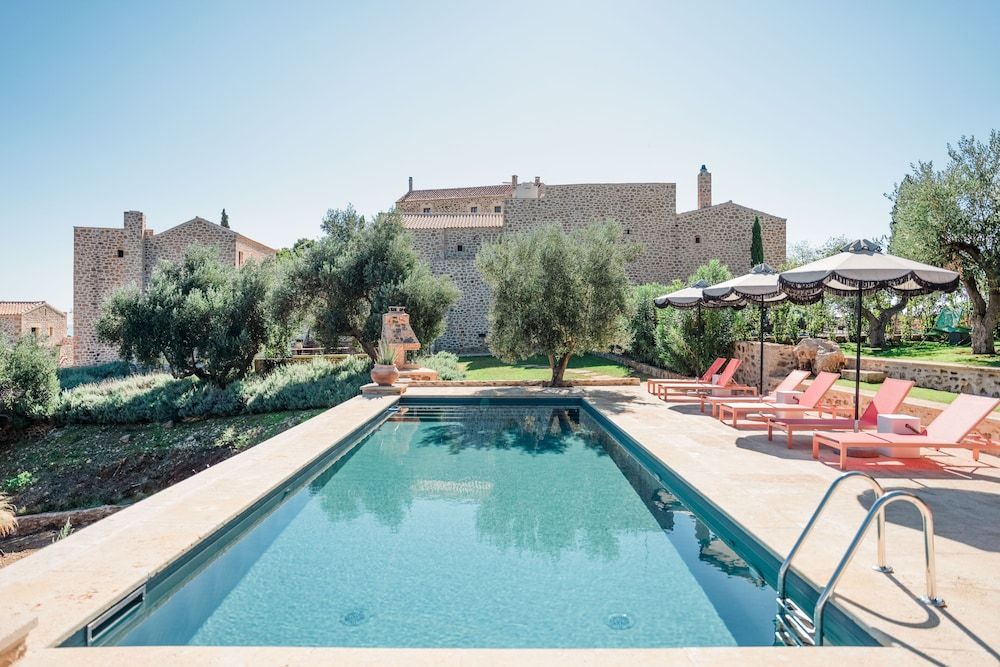 Alistos Hotel 1