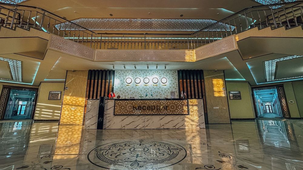 Pakhlavon Hotel 1