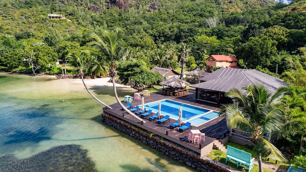 Le Vasseur La Buse Eco Resort 1