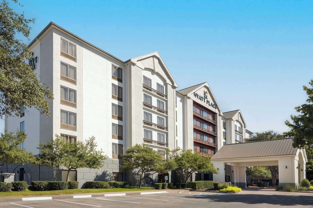 Hyatt Place Dallas North by the Galleria 1