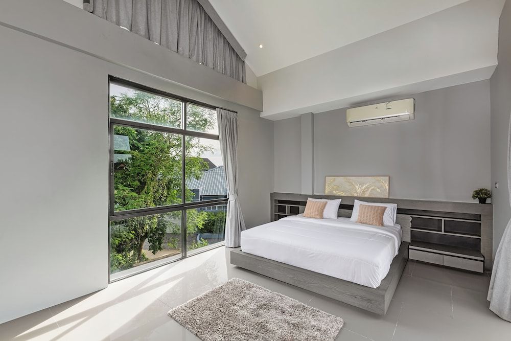 3-Bedroom Wallaya pool villa in Bangtao 2