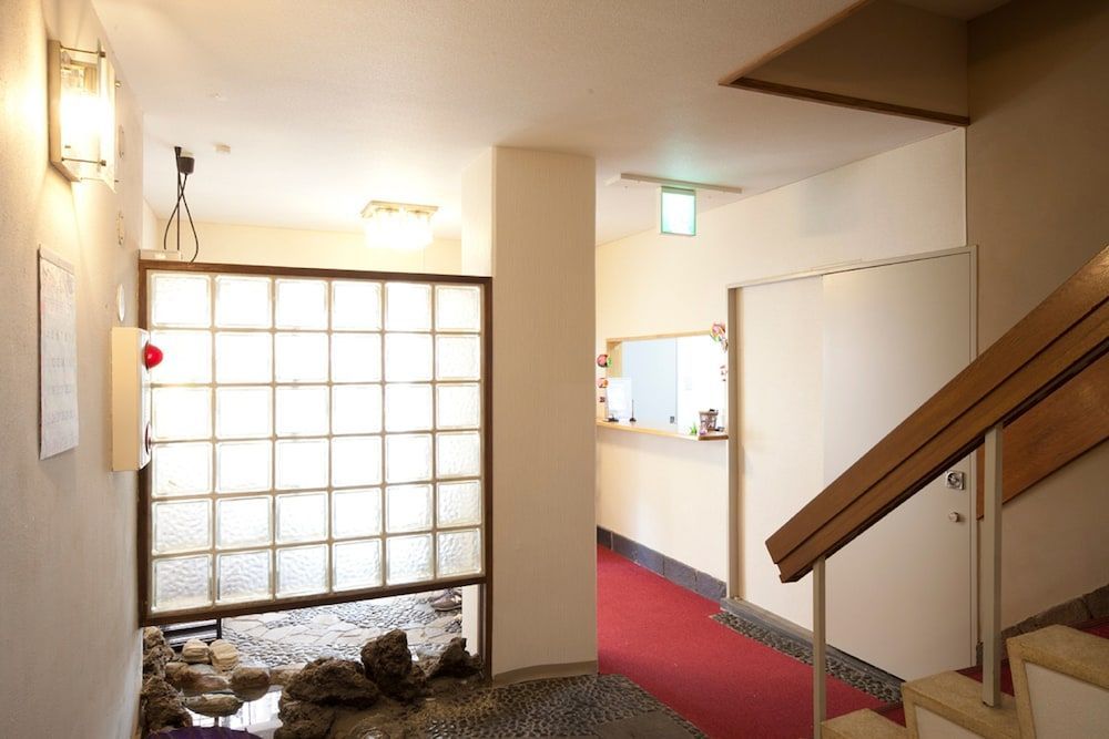 Shin Okubo Sekitei 2