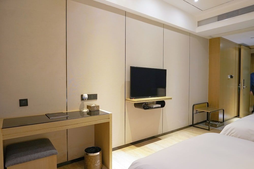Paco Hotel Tiyuxilu Metro Guangzhou 1