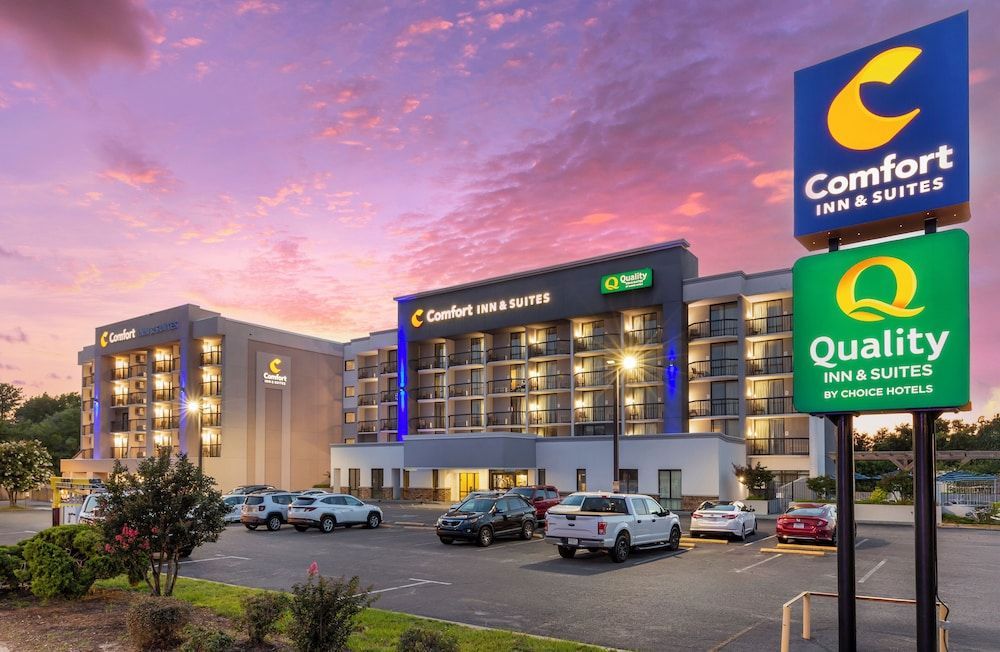 Comfort Inn & Suites Spring Lake - Fayetteville near Fort Bragg 1