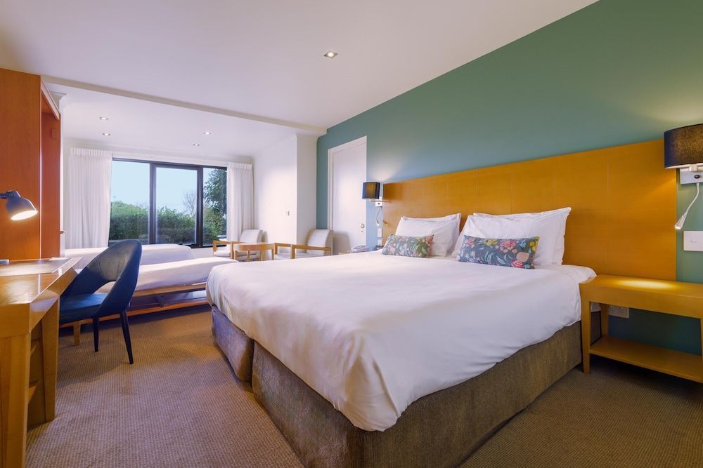 Nightelier Devonport Gateway Hotel 1