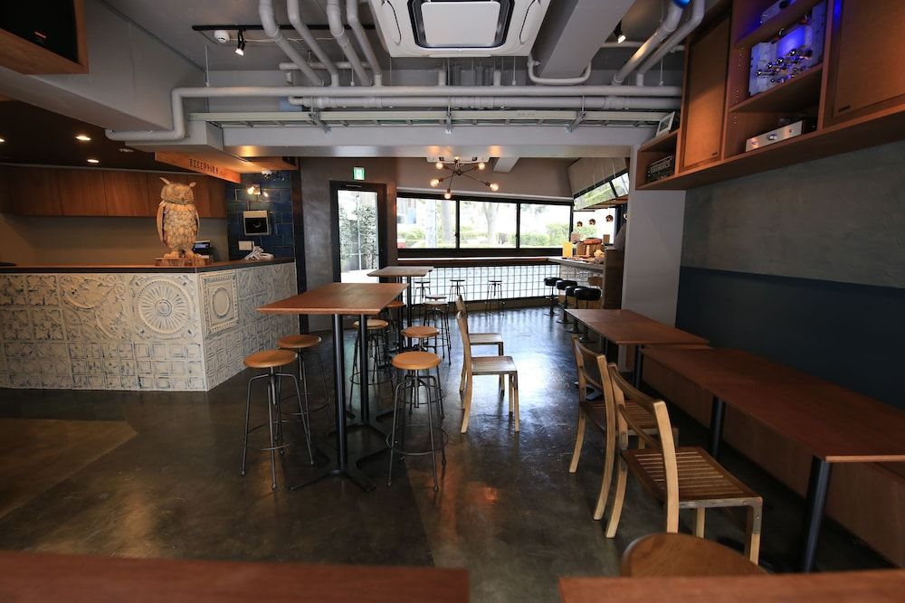 Wise Owl Hostels Shibuya 2