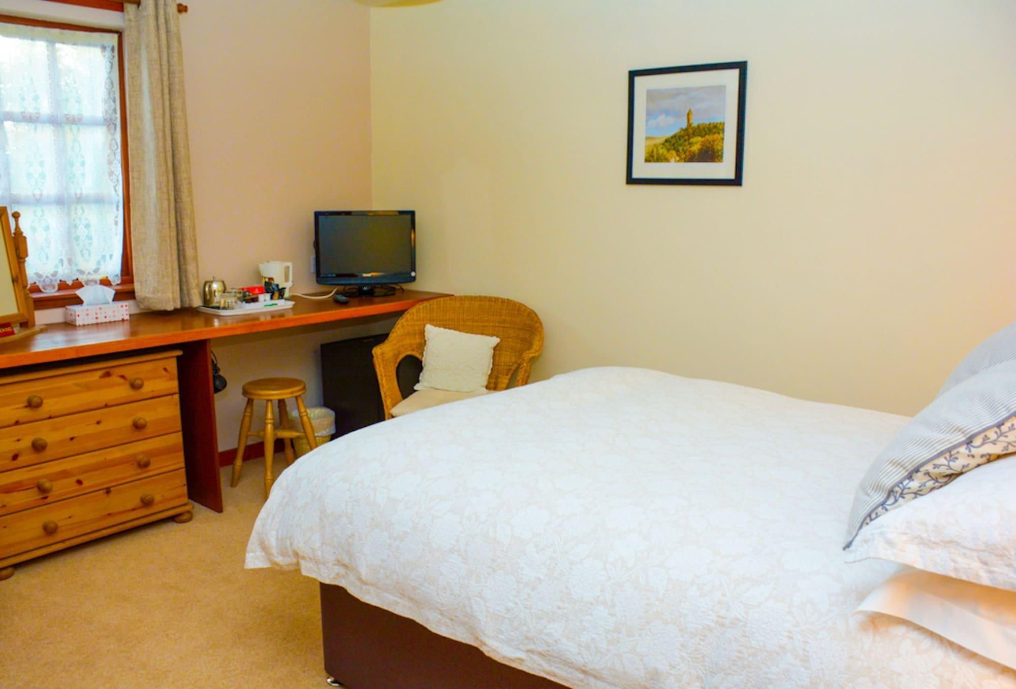 Clarke Cottage Guest House 1