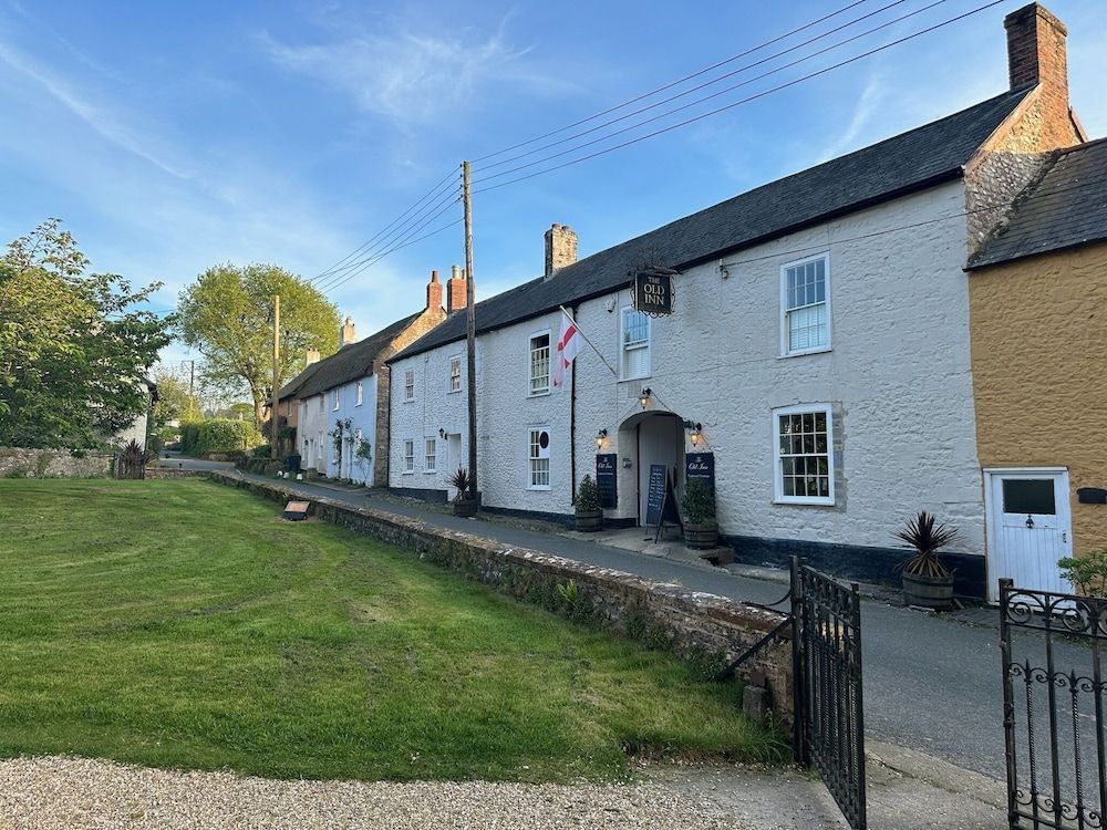The Old Inn 2