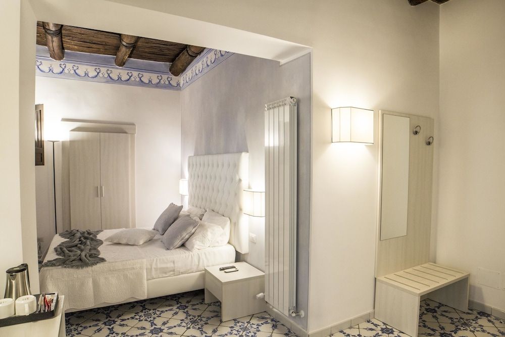 Morelli suite 1