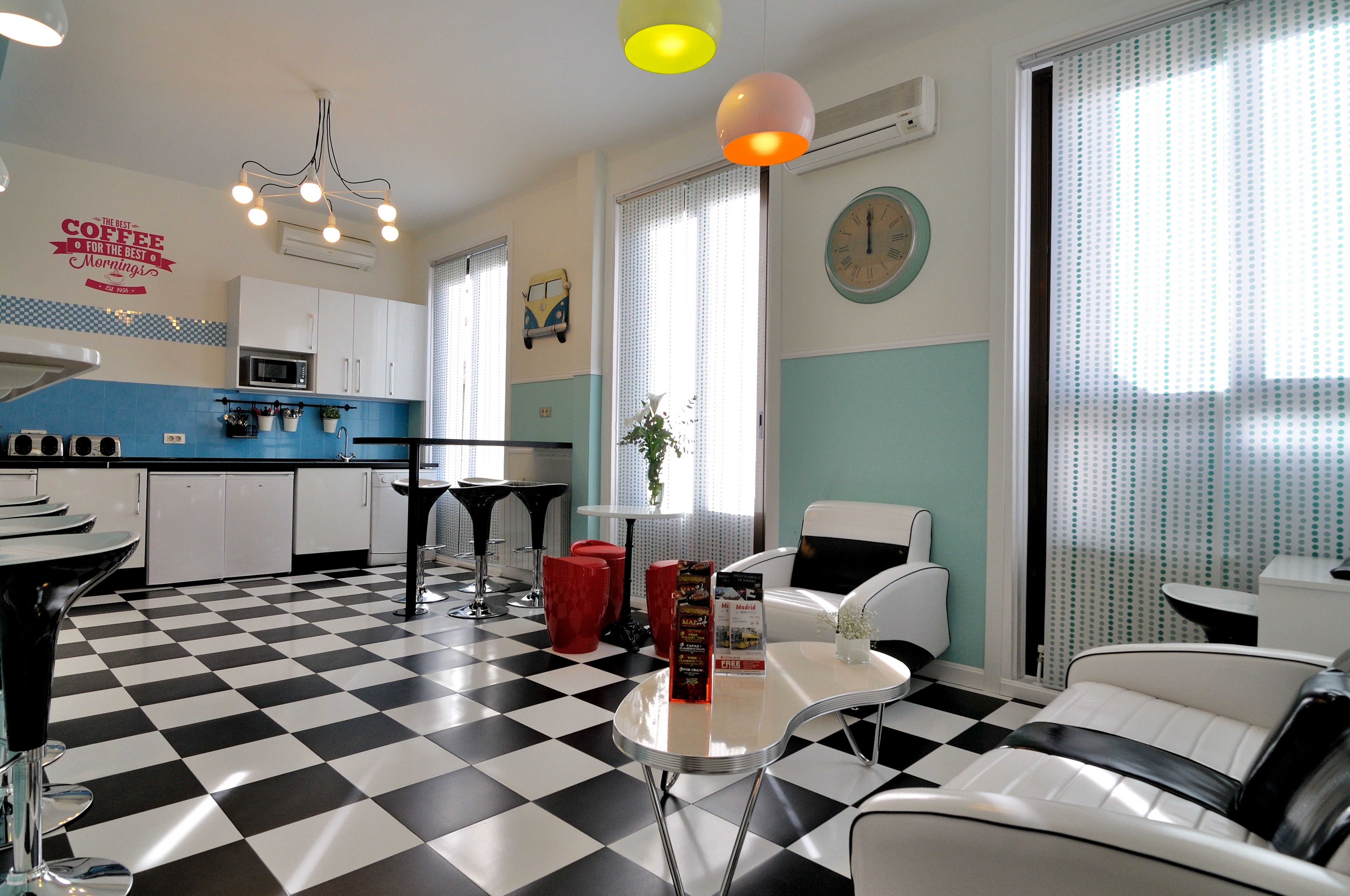 Far Home Plaza Mayor 2