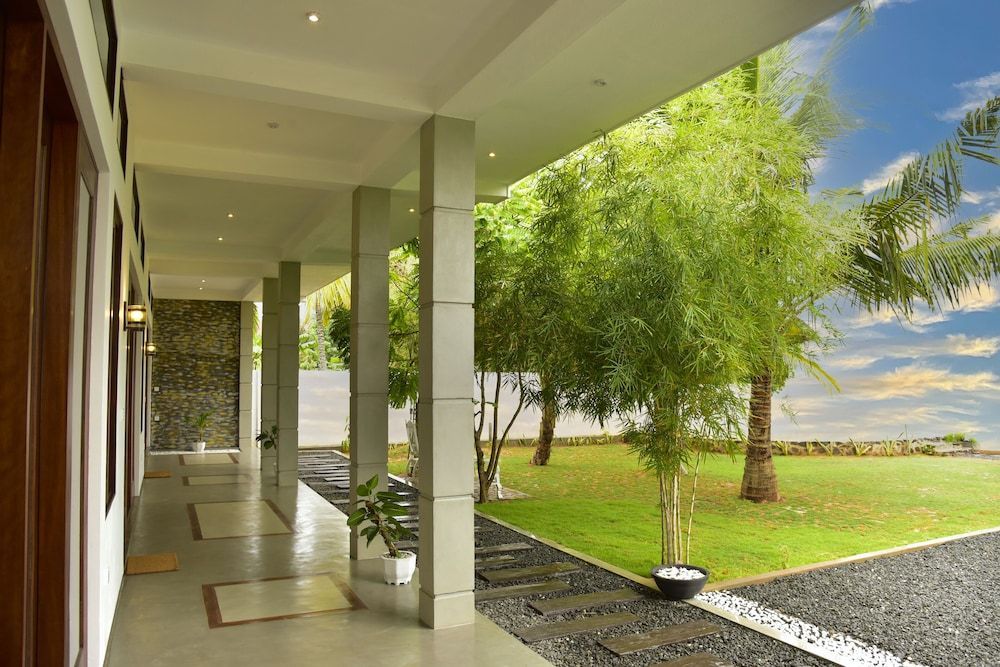 Hiru Lagoon Negombo 1