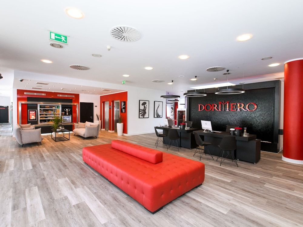 DORMERO Hotel Zürich Airport 1