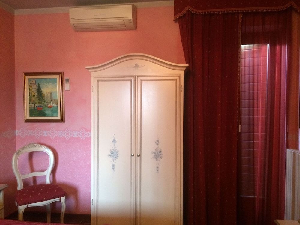 Hotel Bolero 2