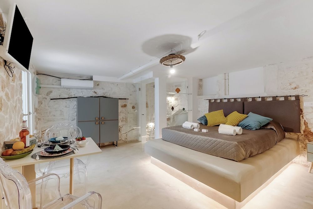 Maison 43 Ostuni With Indoor Pool 2