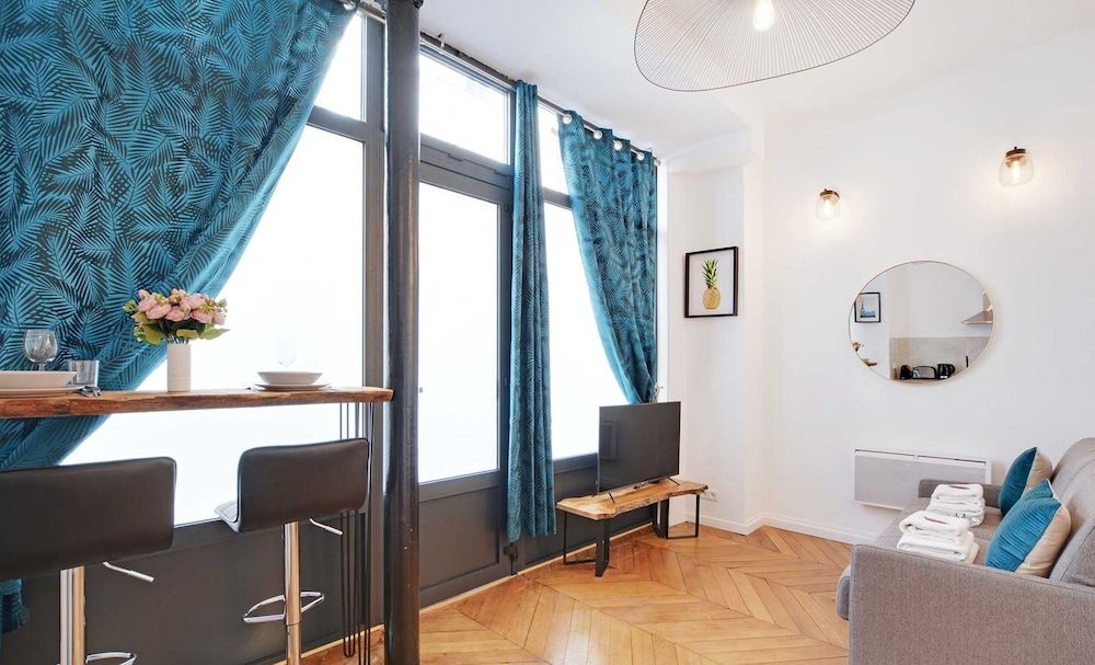 Beautiful Apartment - 1br/4p - Near Nation 1