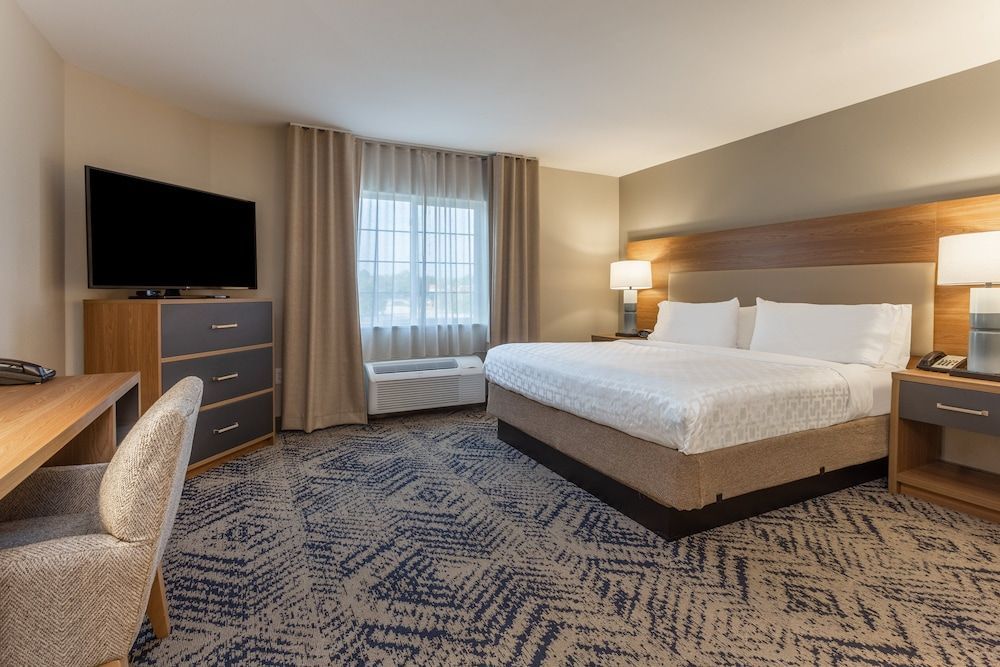 Candlewood Suites OFALLON, IL - ST. LOUIS AREA by IHG 1