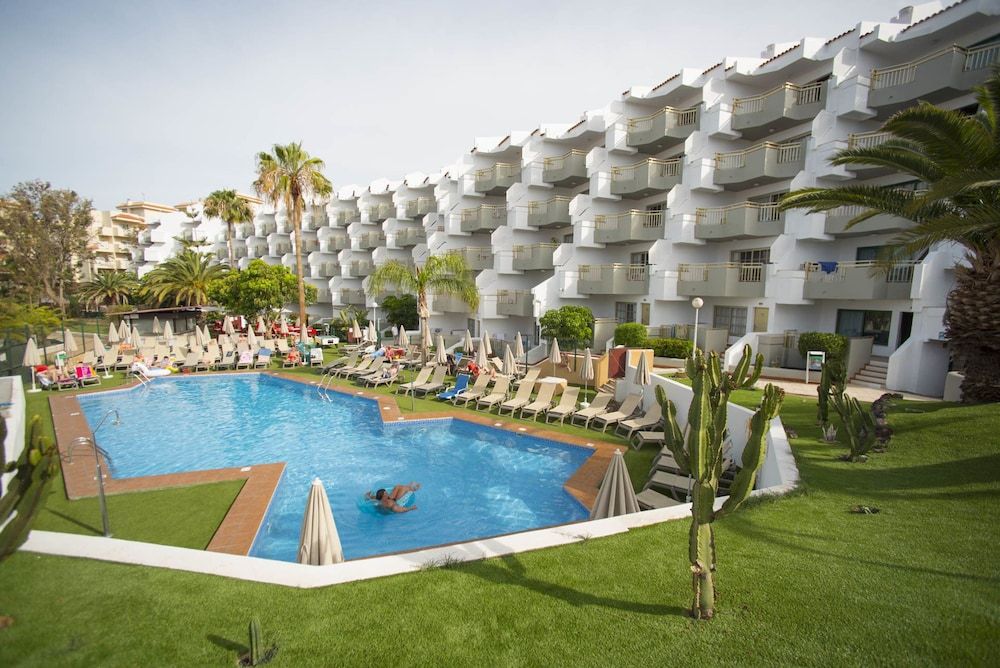 Playaolid Suites & Apartments 1